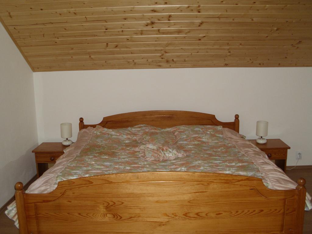Apartmany Nad Otavou Zvikovske Podhradi Bilik gambar